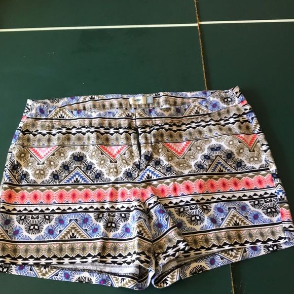 Old Navy Pants - Old navy pattern shorts